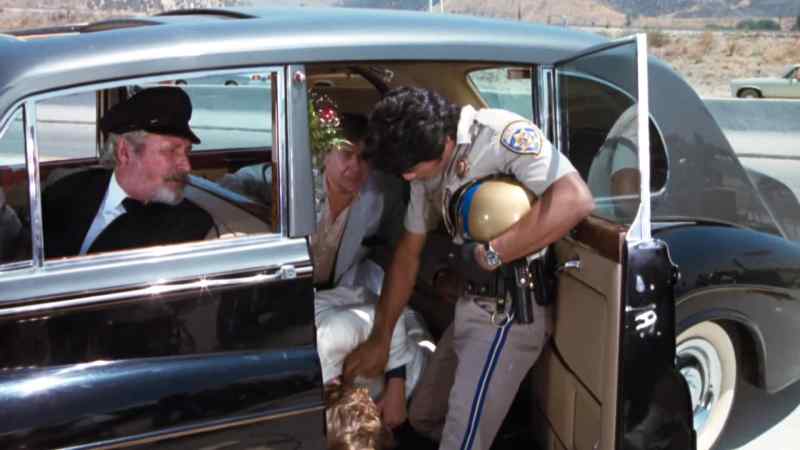 Medics are on their way. Just take it easy, sir