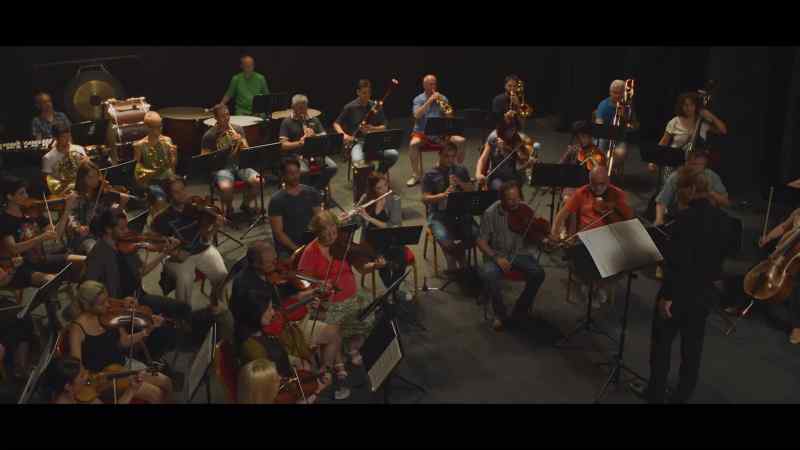 Mediocre. An orchestra is a unit, and it needs to play like one