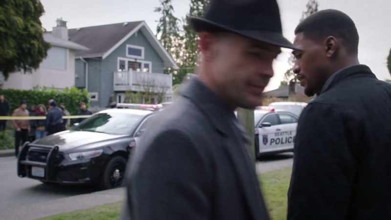 Meet you back at the precinct. - Sounds good