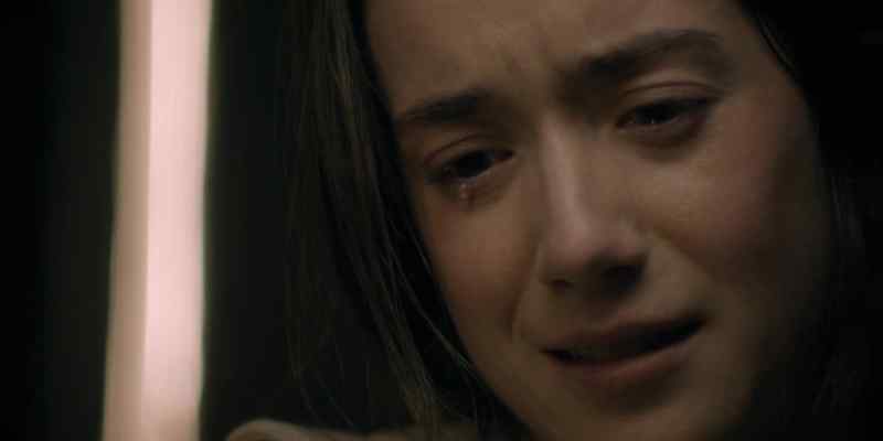 (melancholy music playing)