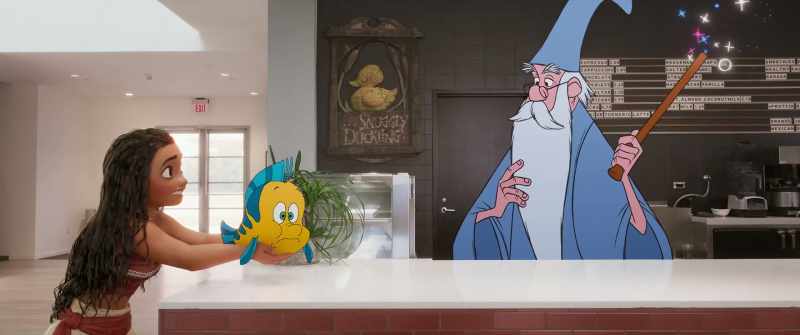 Merlin! A little help? - [Merlin gasps]
