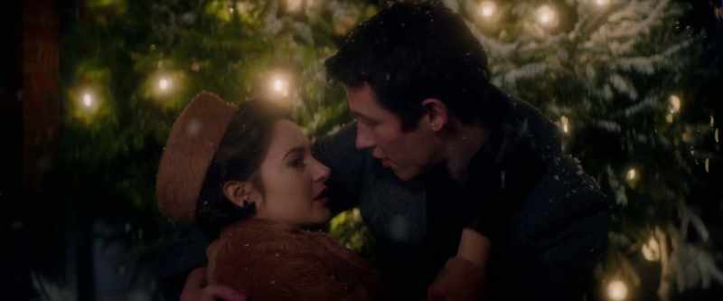 �� Merrily they ring while people sing ♪