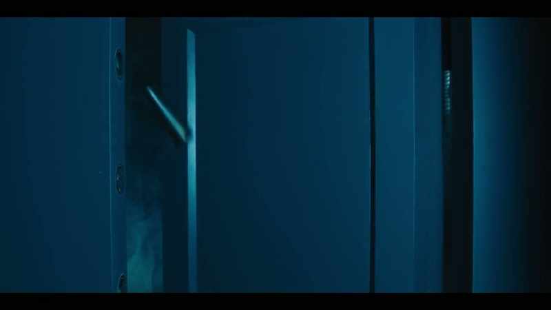 (metal bars clanking)
