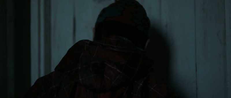 [Metal creaks]