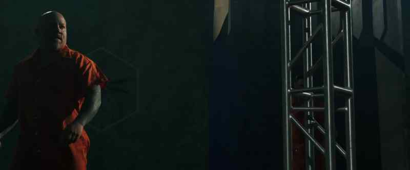 [metal scrapes on tiles]