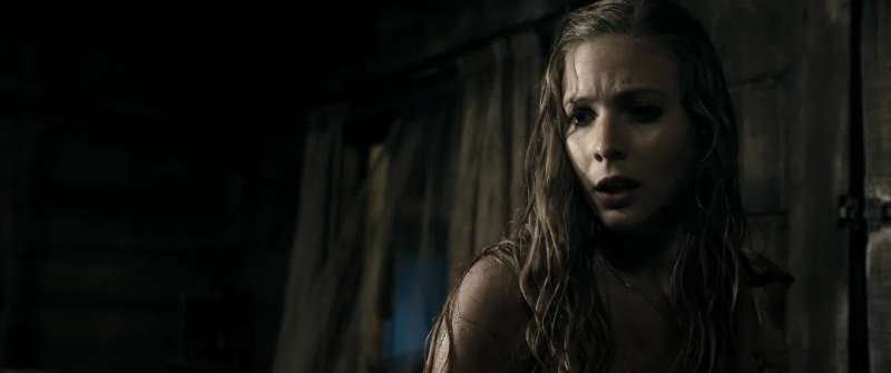 MIA SOBBING Natalie