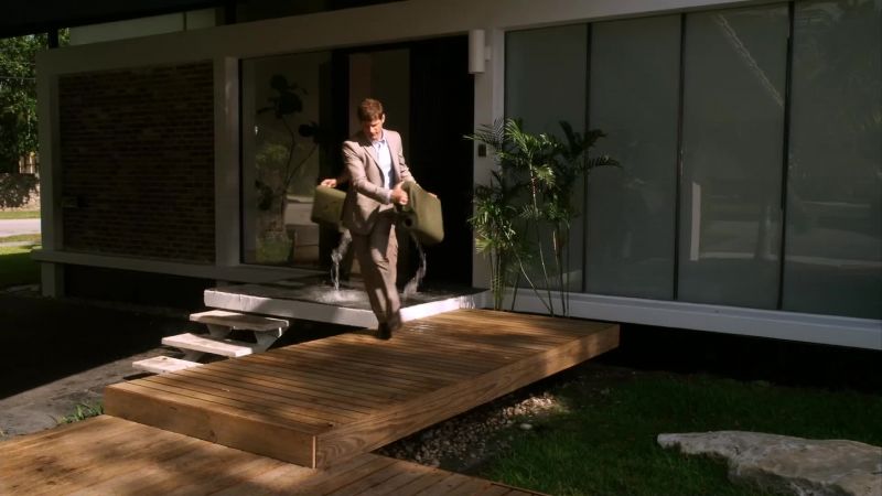 [ Michael Narrating ] For a spy-- [ Gas Hissing ]