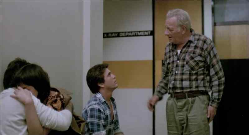 Mick, help Dawnie out, Mate. - Yeah, yeah