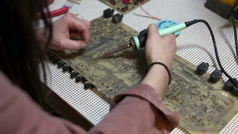 MIKE: Solder should flow