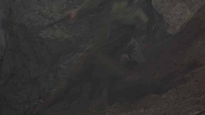 ��♪ [Military March]