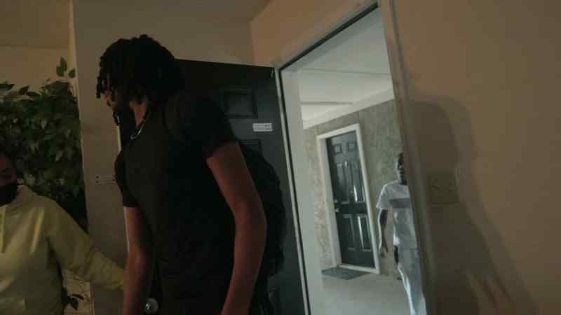Mind if I come in?
