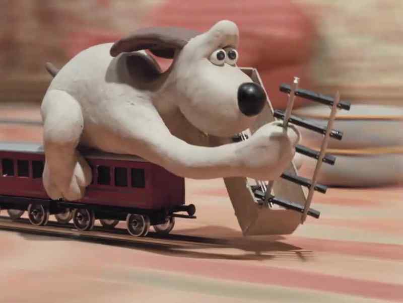 Mind the table, Gromit!