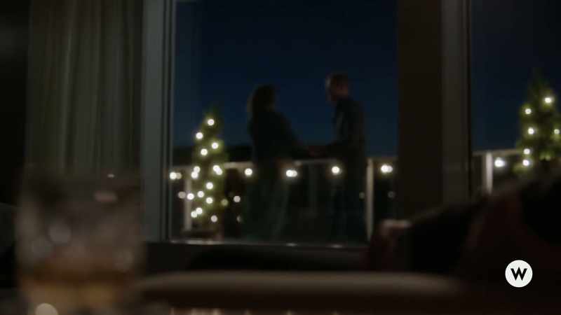 [Mindy and Sam laughing]