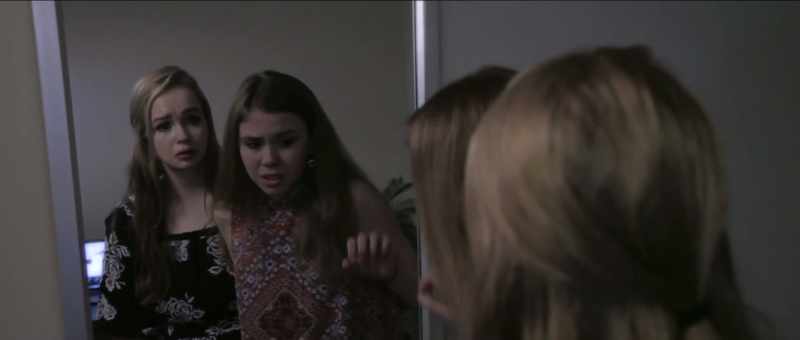 (mirror knocking)