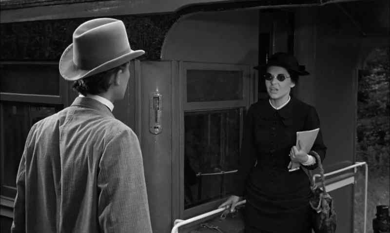 Miss Sullivan? -Here!