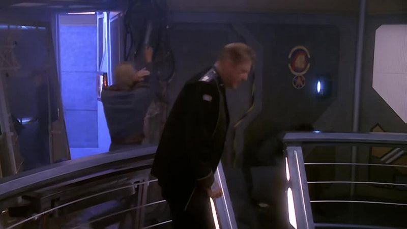Missiles impacting on all sides!