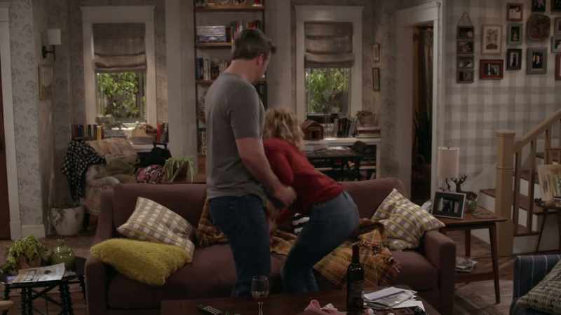Mm. [ Chuckles ]
