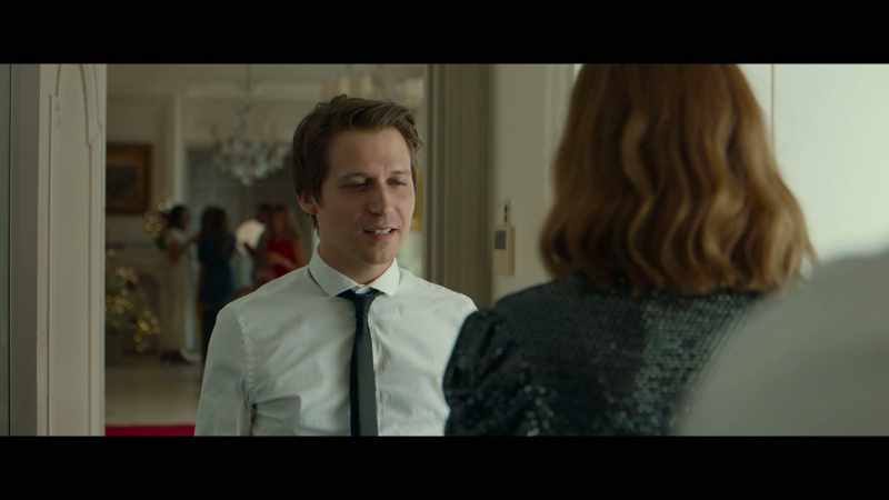 Mm. -[Juan Carlos singing]
