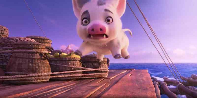 [Moana] We're back! - [grunts]