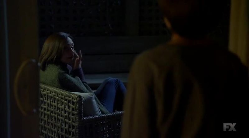Mom are you okay? - Yeah. Yeah, come here sweetie