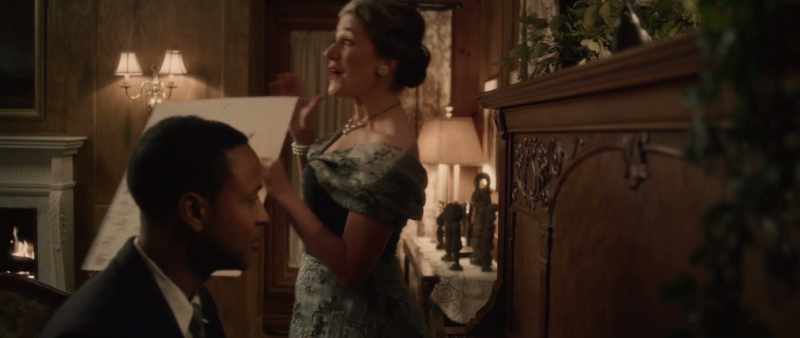 Mom! Come here. The seating chart