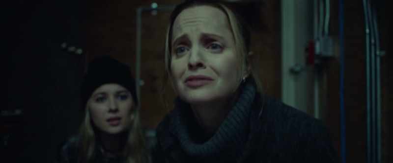 Mom, do something! - Don't shout at me, please. I don't know