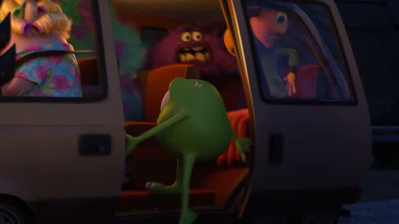 Mom go SeatbeltsOkay goDoes anyone want gumJust drive