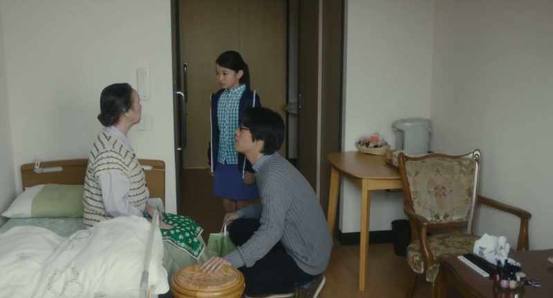 Mom, I brought Tomo