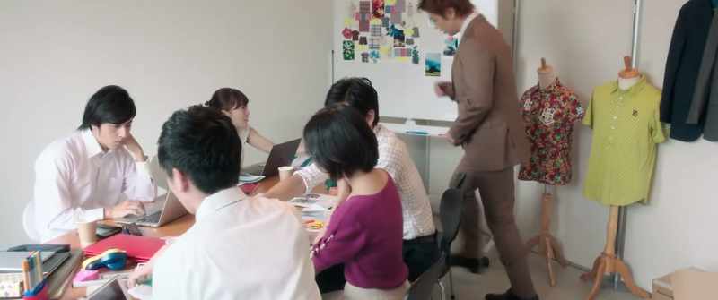 Momose. The report? - Here!