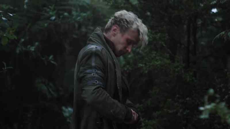 [Monkey grunting]