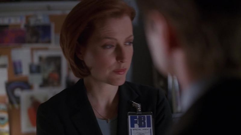 More alien abductions, Scully