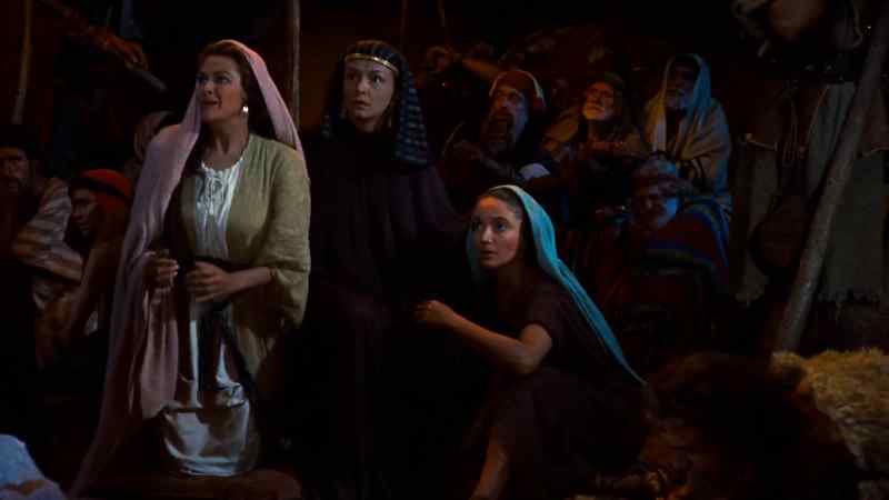 Moses! - Look!
