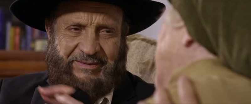 Moshe's here. Everything gonna be all right. Moshe's here