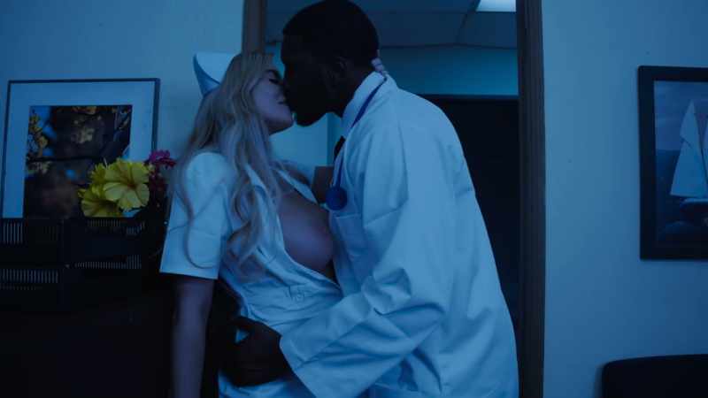 (mouth kissing)