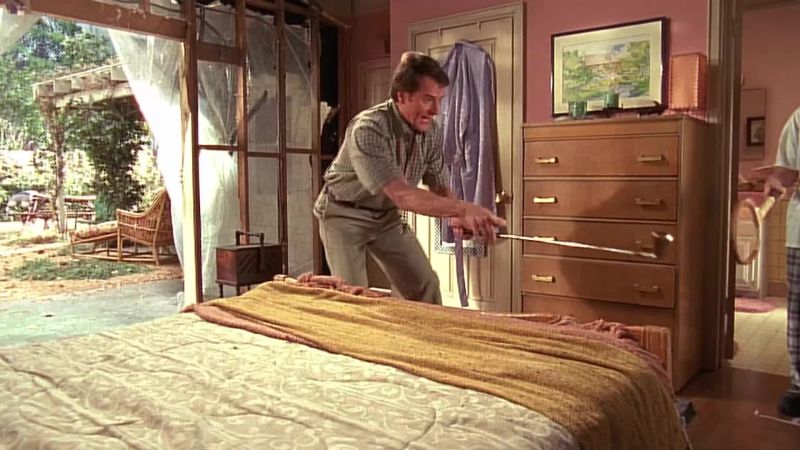 Move, move!