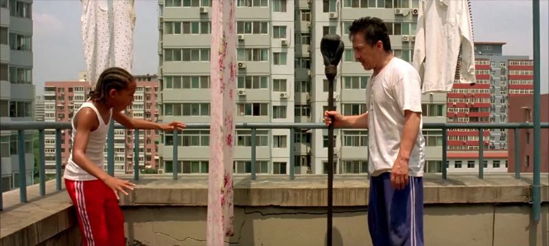 Mr. Han, what's goin' on? Anticipation. I can't see... Don't see it, feel it. Dammit, Mr. Han! I fel