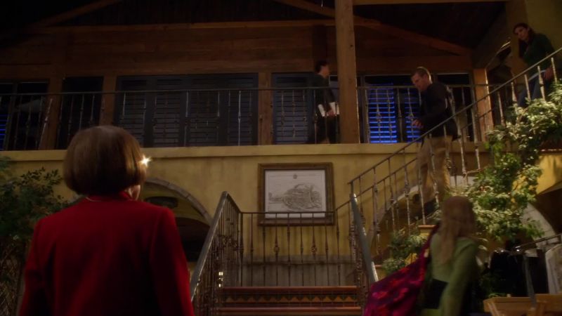 Mr. Hanna, Ms. Blye, Taylor's apartment