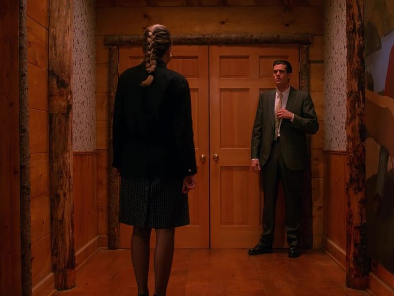 Mr. Horne wasn't expecting you