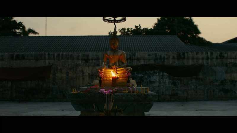 MUAY THAI MUSIC PLAYS