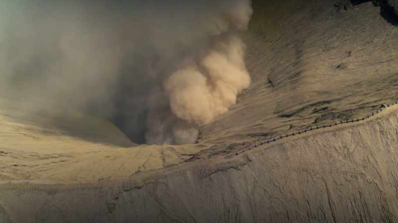 Much of this gas cloud is CO2, carbon dioxide