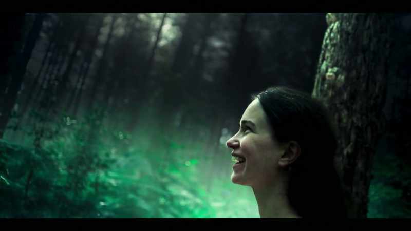 (muffled giggling)
