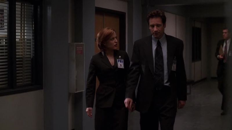 Mulder, you're losing it. - I'm not