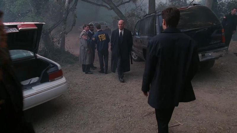 Mulder, you're not supposed to be out here