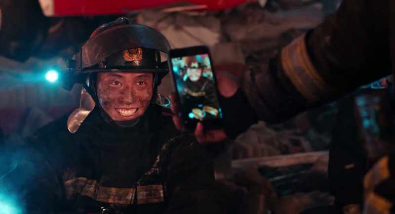Mum, I'm Zhang Yilun