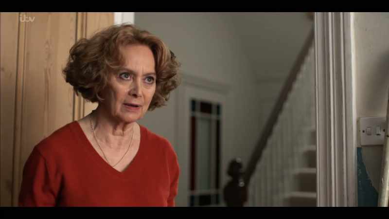 Mum, shouldn't we get in contact with this woman