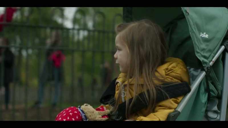 Mummy, are we going to the swings?