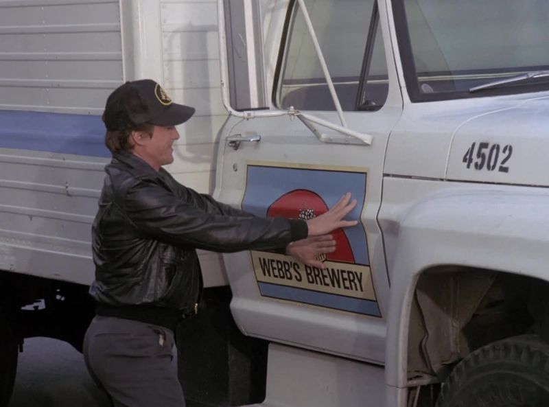(Murdock) This is genius. Pure genius! Thank you, Murdock