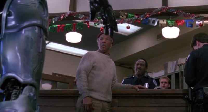 Murphy. - Good evening, Sergeant Reed