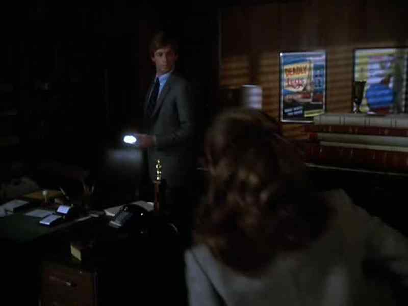 Murphy. - Oh, man. What's taking so long? The guard's making his rounds