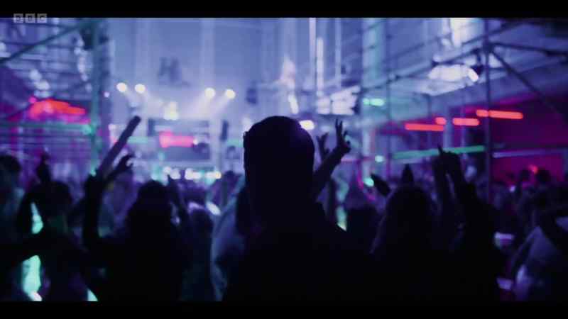 MUSIC: Papi by Eden Shalev